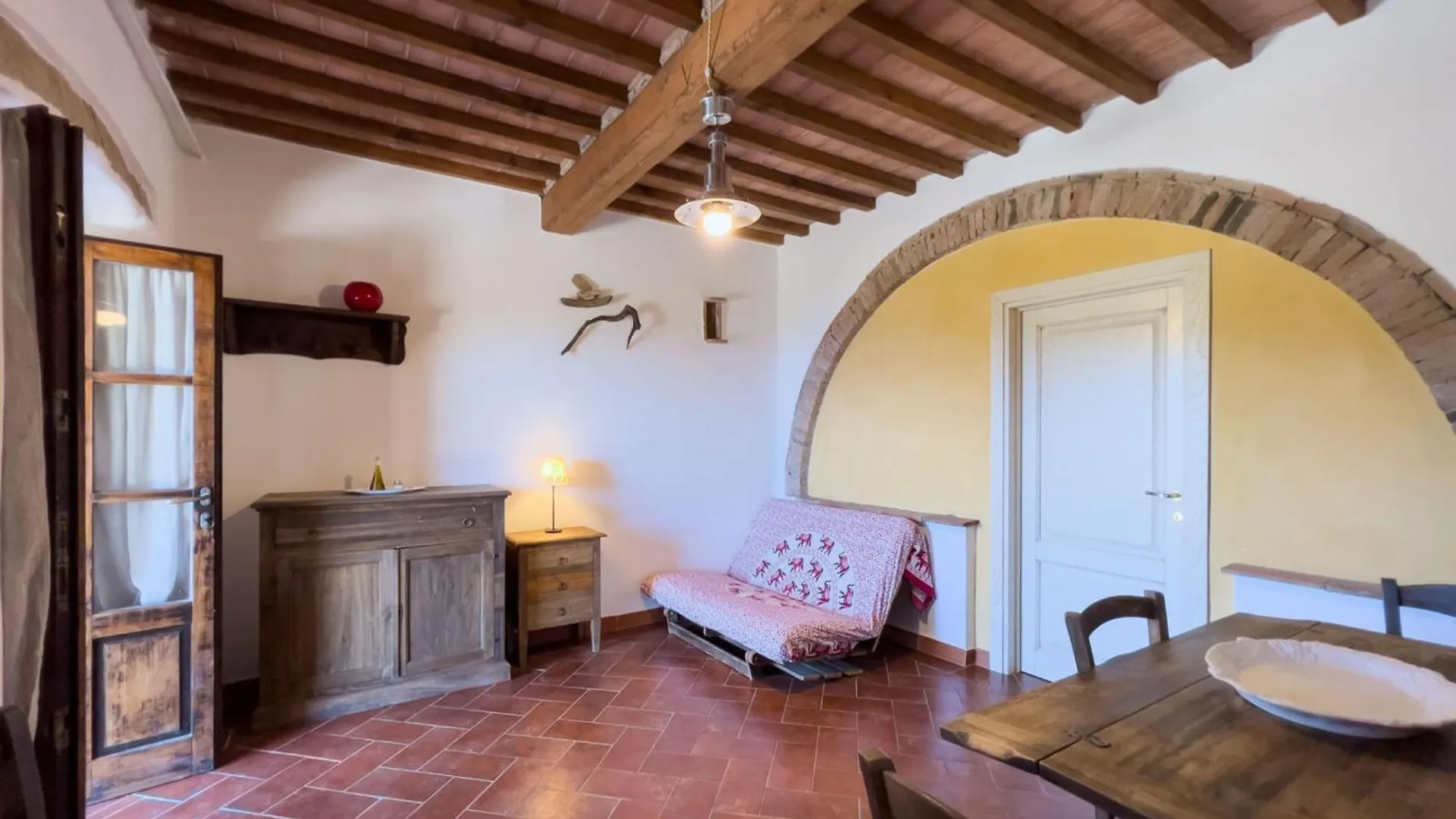 Agriturismo Amandolo Cavo Farm stay