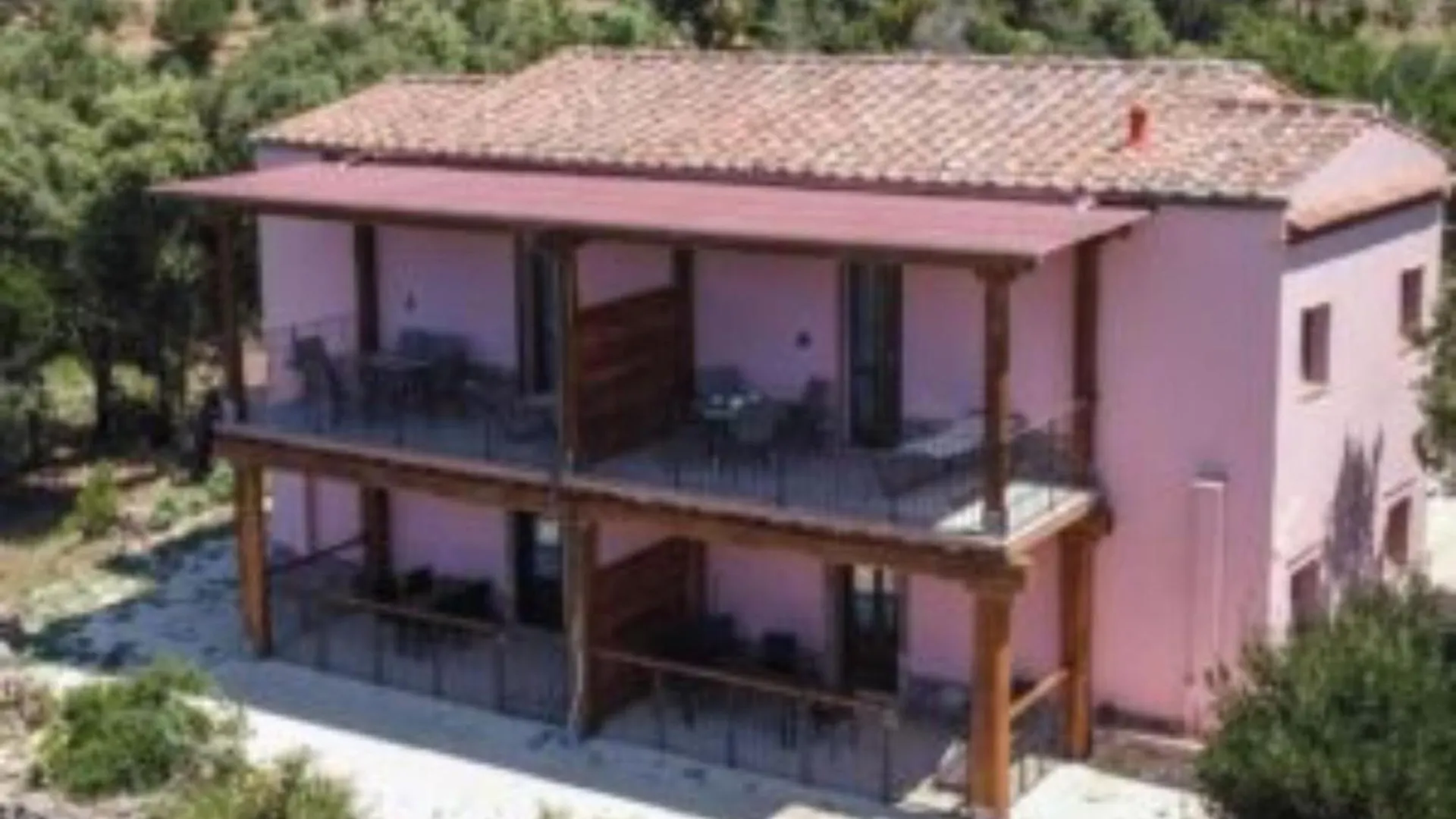 Agriturismo Amandolo Cavo